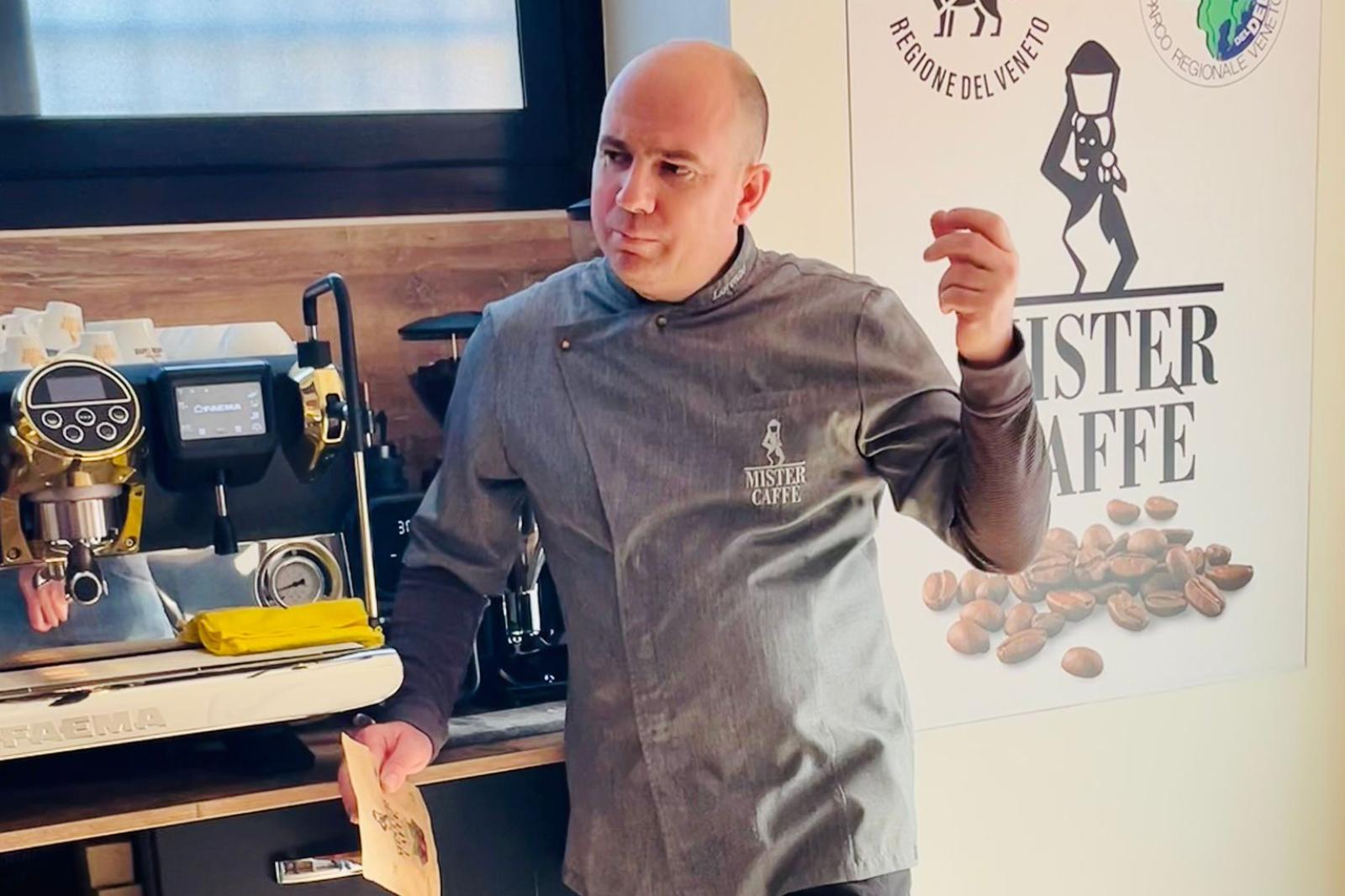 Il caff&eacute; di Lorenzo conquista pure Napoli