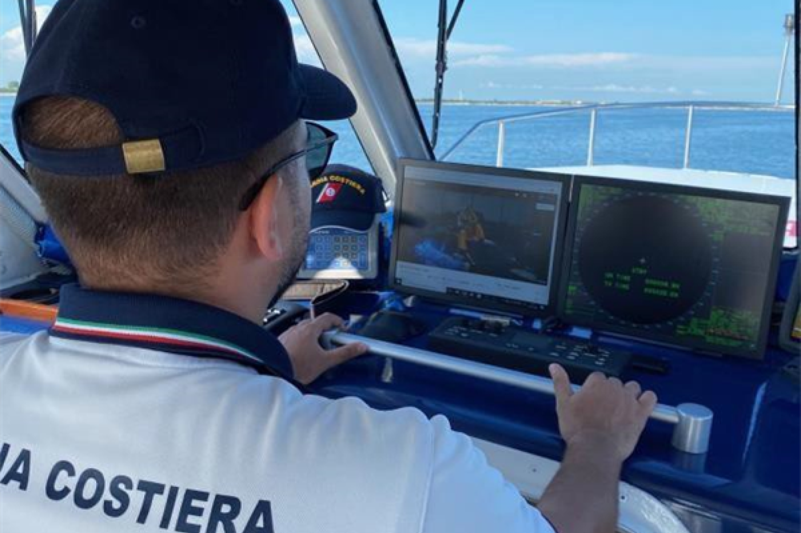 Oltre 200 militari per garantire la sicurezza sulle spiagge