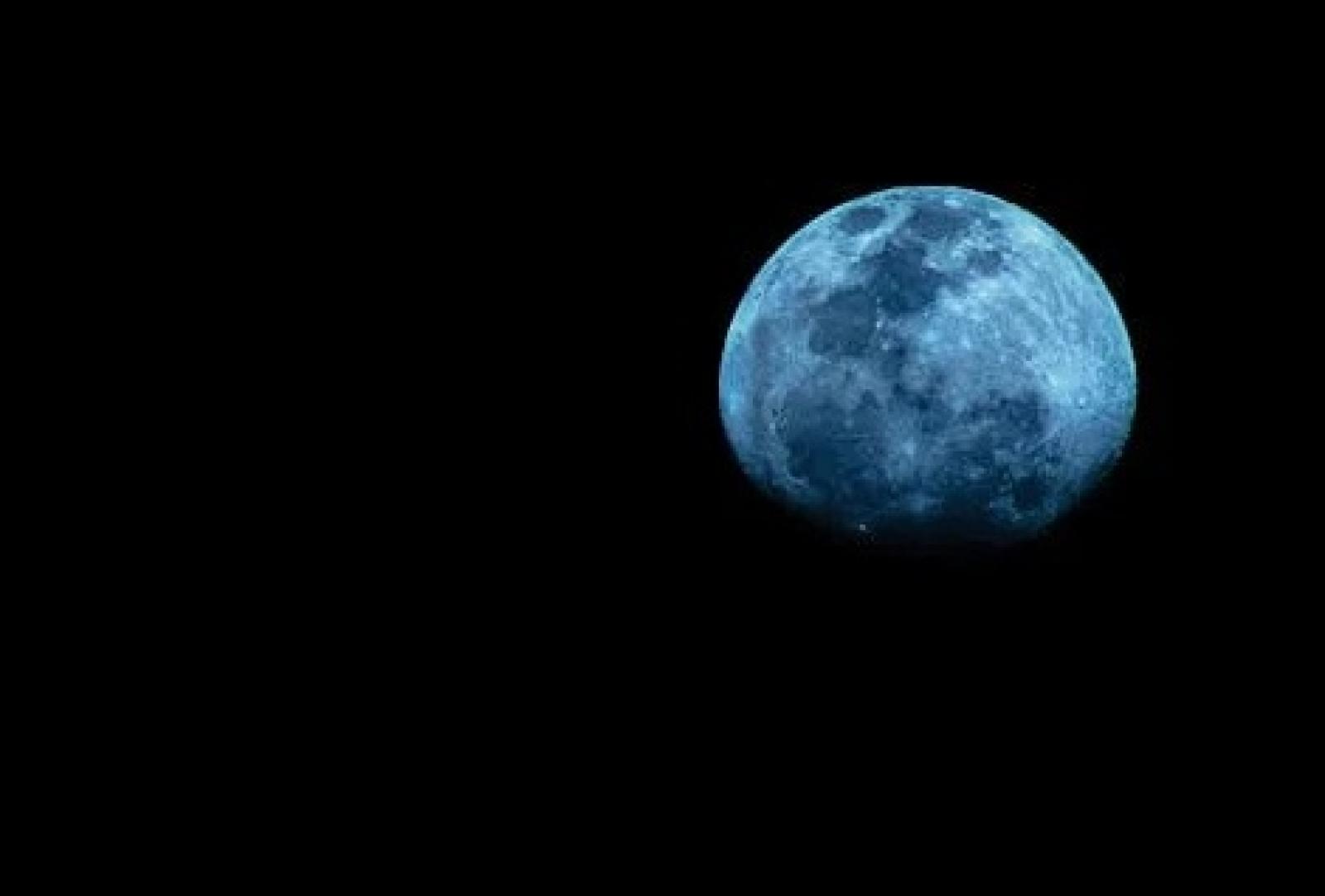La Superluna Blu del 19 agosto 2024: Un Evento Astronomico e Astrologico da Non Perdere