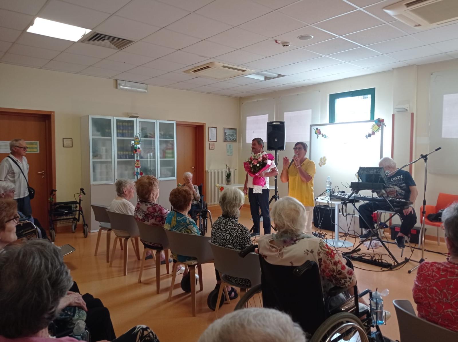 Nonna Corina dice 100