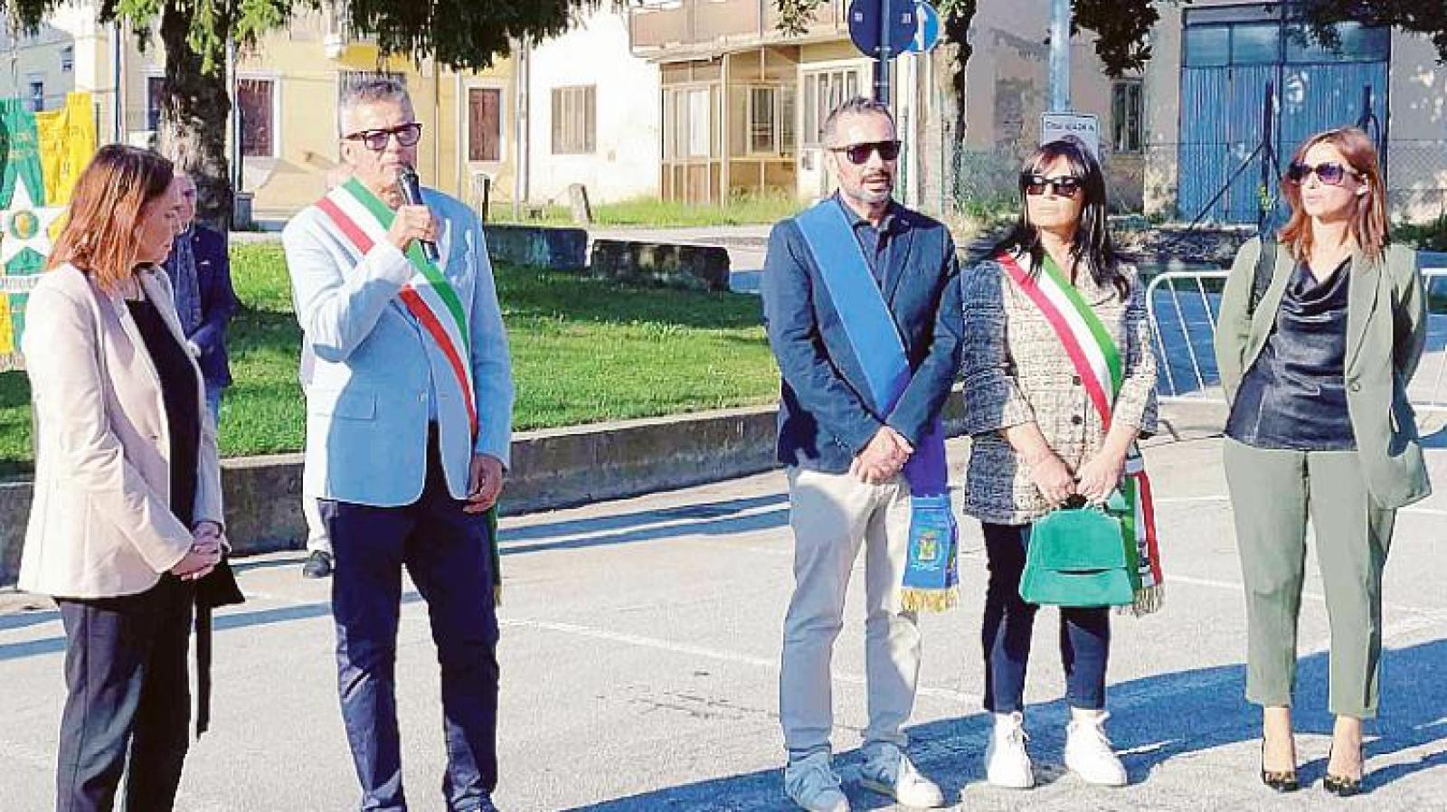 &ldquo;La vita non viene dopo il profitto&rdquo;