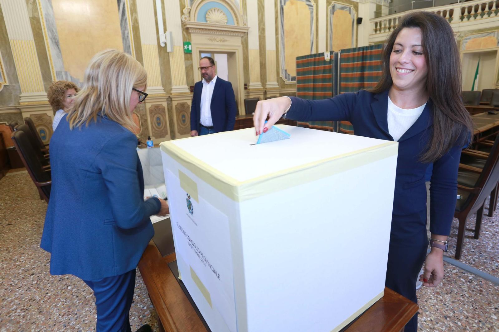 Il centrodestra si prende la Provincia