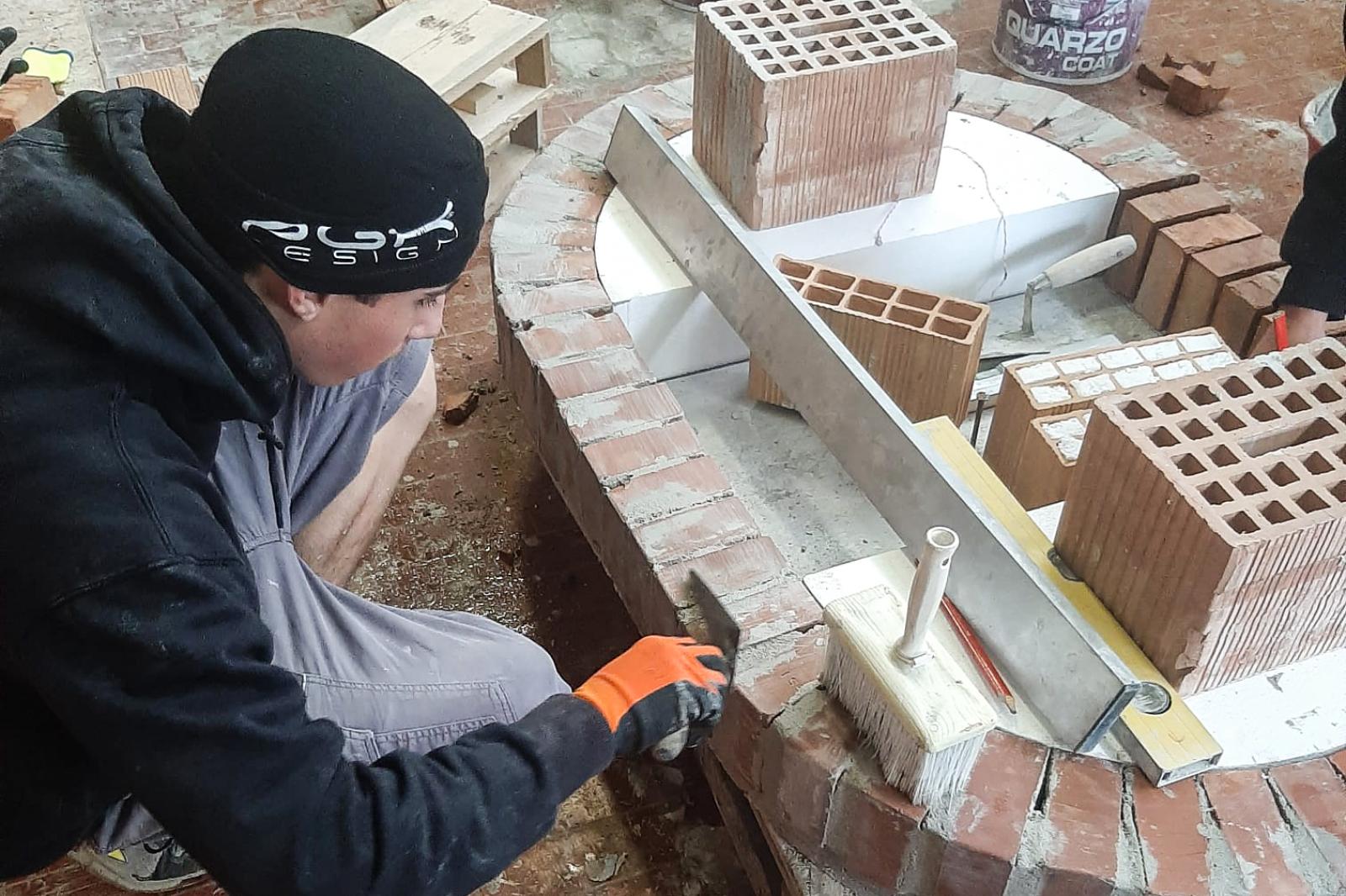 Al via la competizione di arte muraria 