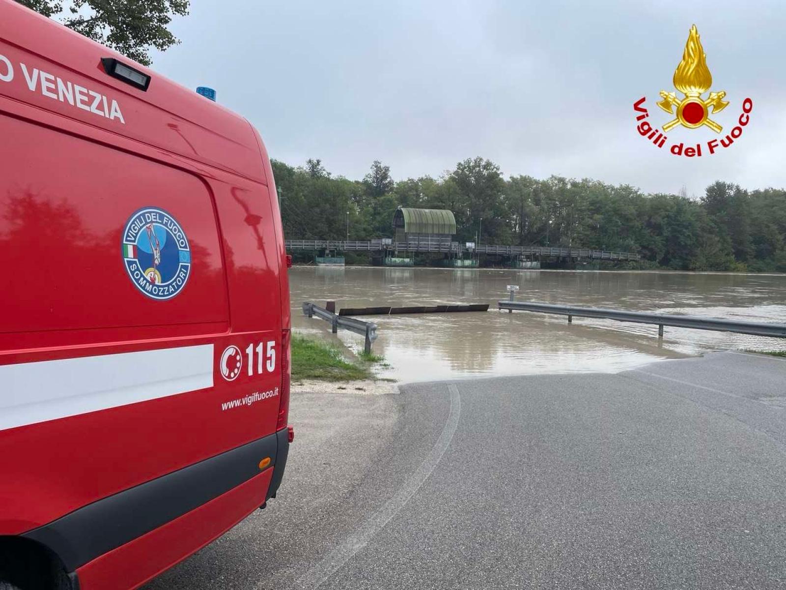 Tragedia sul Piave: l'operaio 78enne disperso nel fiume in piena