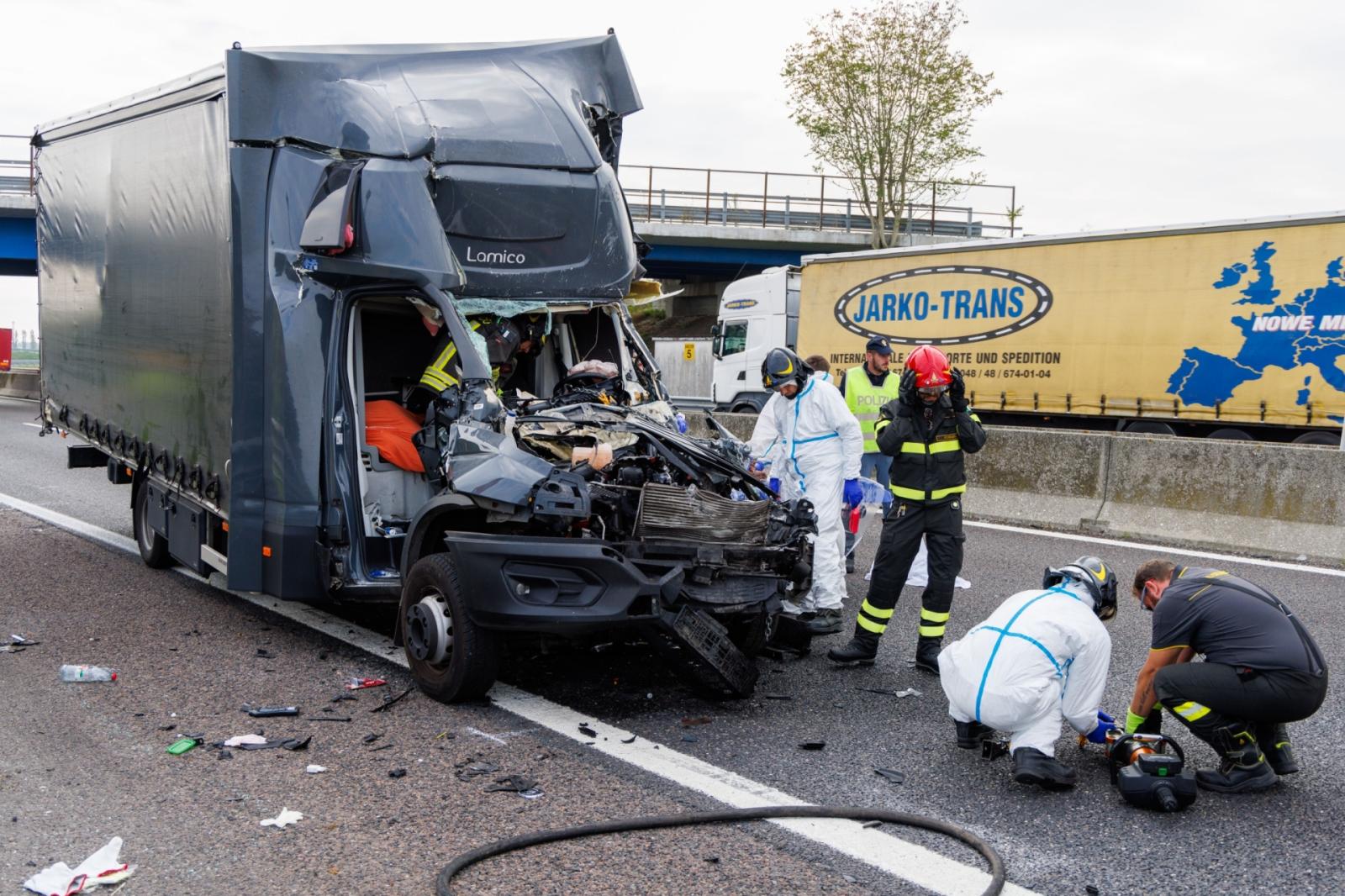 Tir in avaria, A13 bloccata