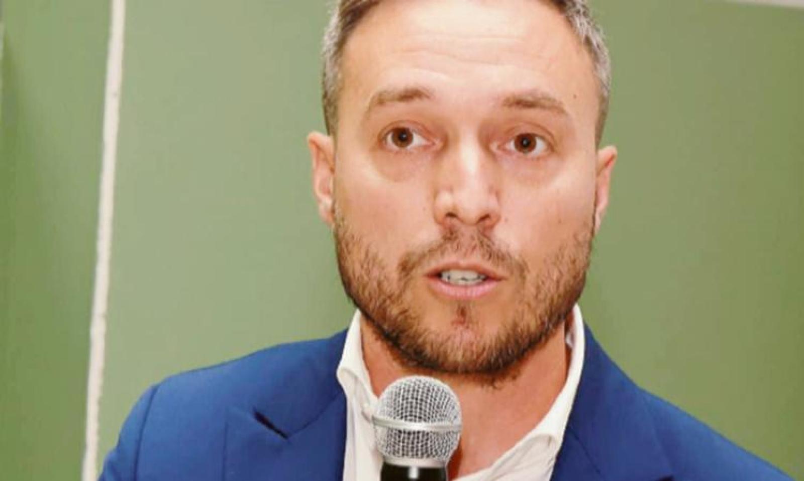 Nuova stazione elettrica la Comuna alza le antenne