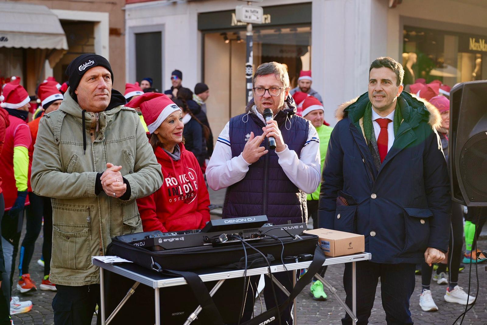 "XMas Run", in 800 di corsa per le vie della citt&agrave;