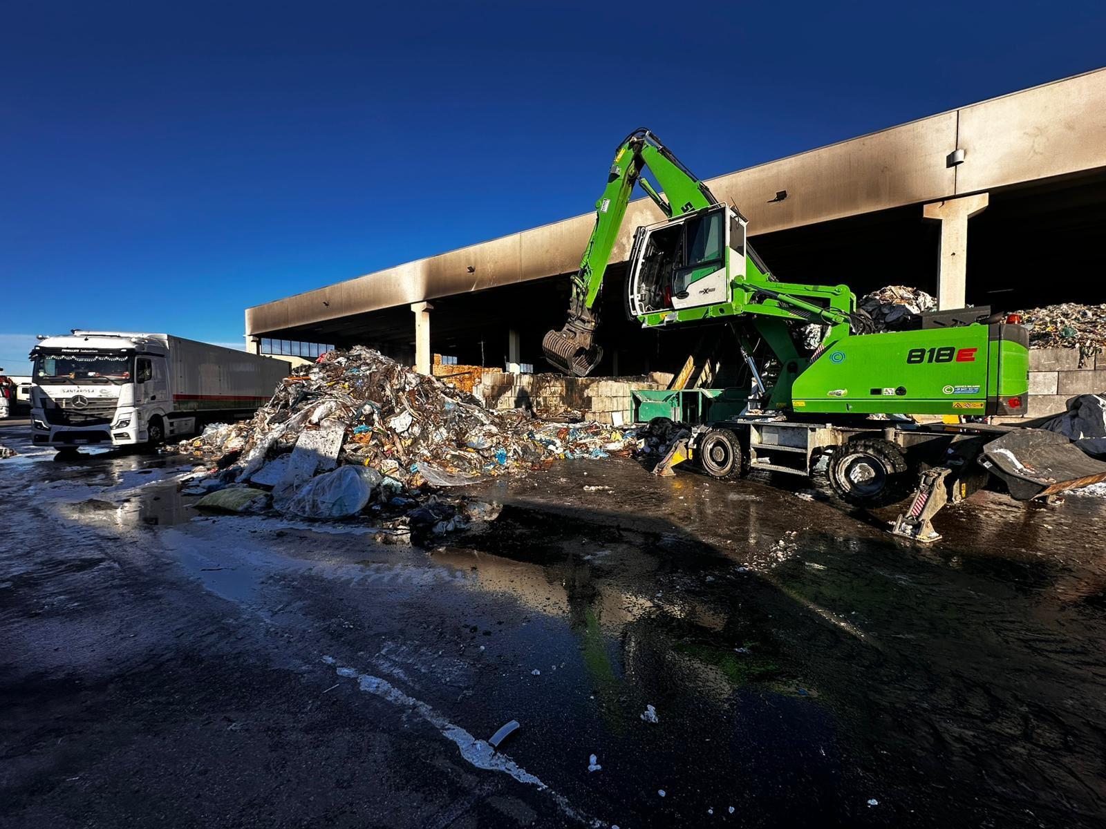 Incendio a San Bonifacio: un Natale di fuoco domato dai vigili del fuoco