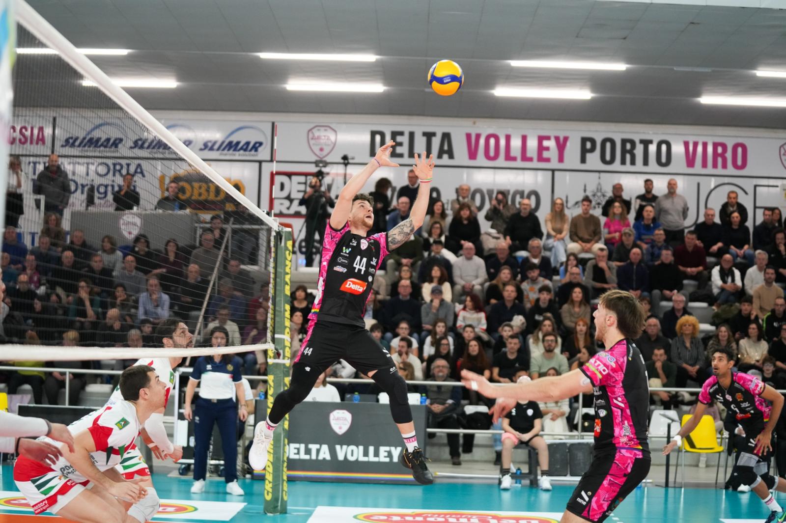 Santo Stefano indigesto per Delta Group