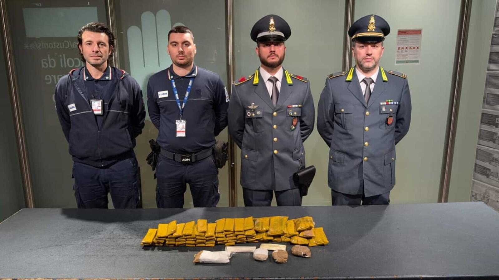 Il mistero delle merendine: un anziano sudcoreano e il maxi sequestro di eroina a Venezia