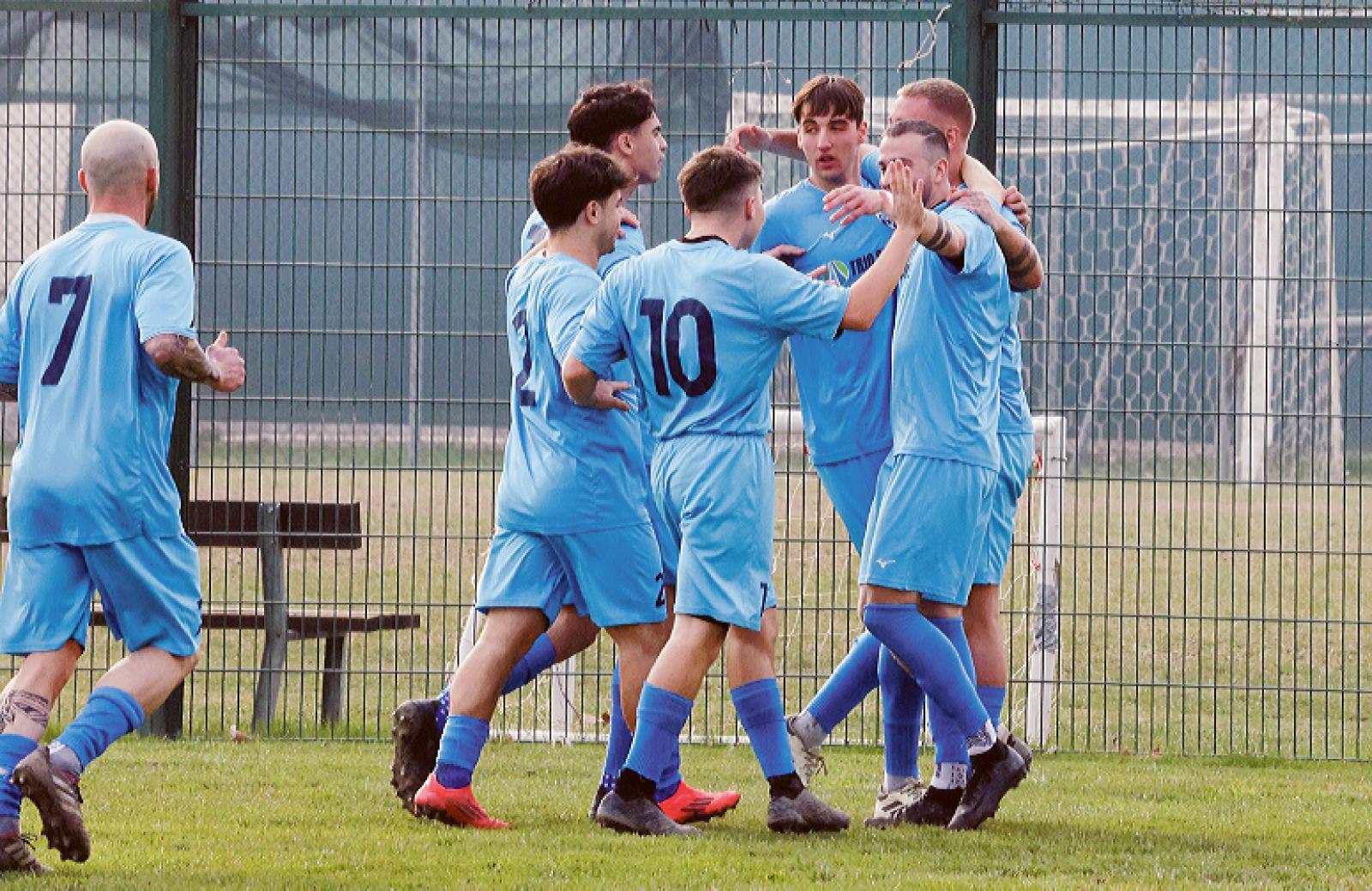 Sorride solo il Calcio Rovigo