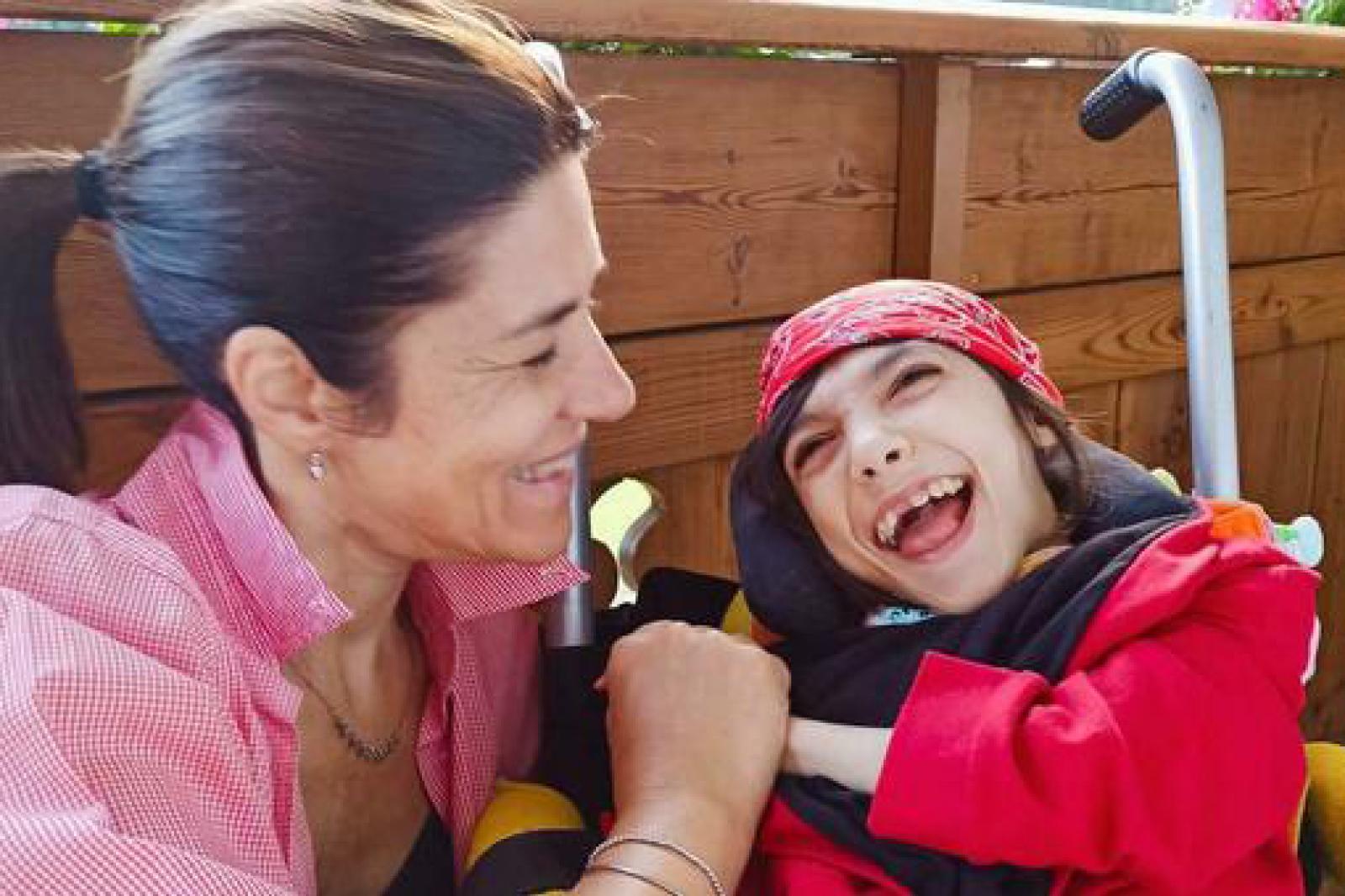 Camilla Maria Longo: Un Inno alla Vita e all'Amore Incondizionato