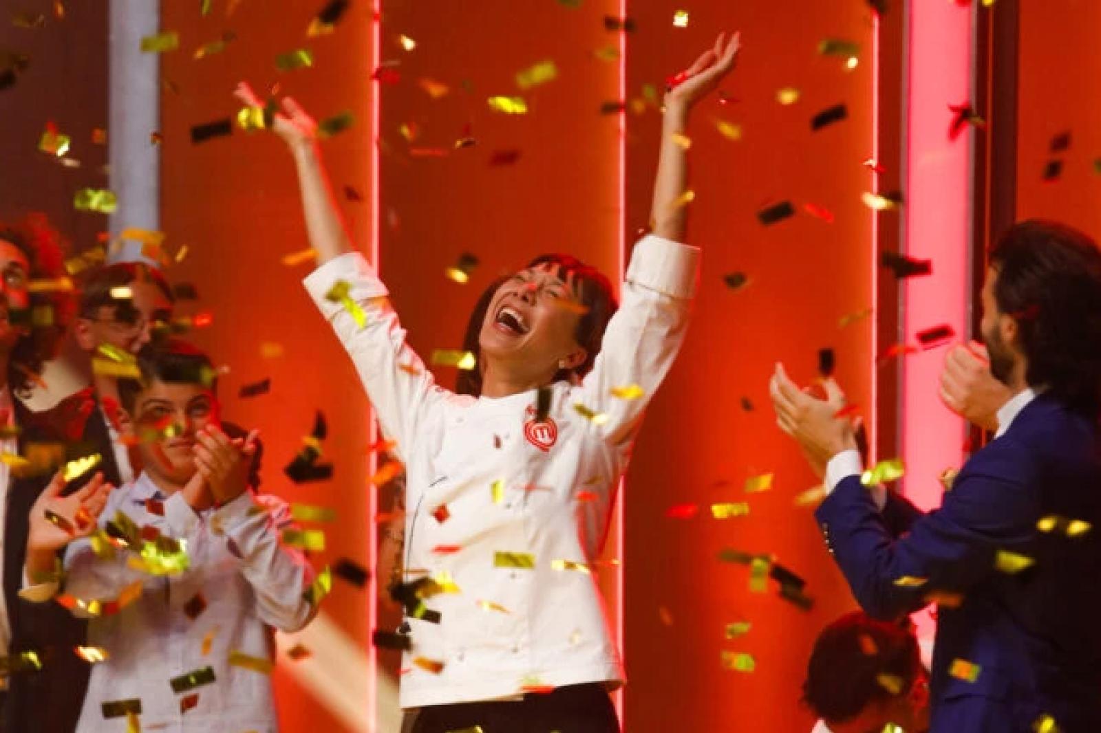 MasterChef 2025: Anna Zhang conquista il titolo con un men&ugrave; che unisce culture e sapori