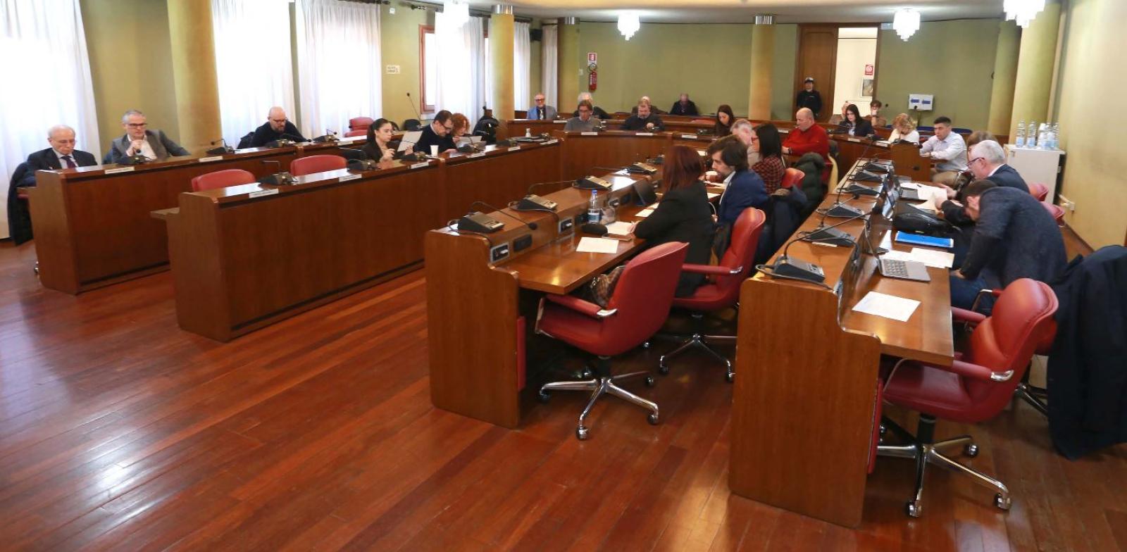 Mozione sull'antifascismo? Per i giovani Fdi &ldquo;alimenta l&rsquo;estremismo&rdquo;