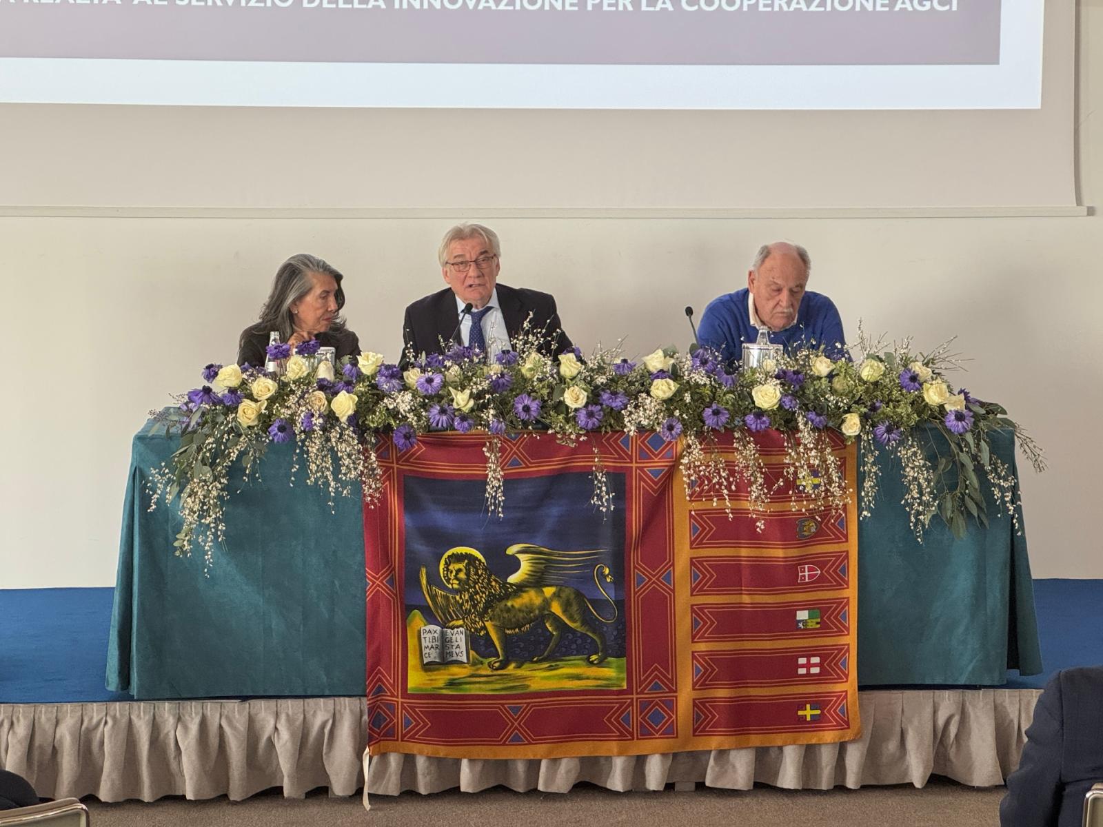 Agci Veneto, il futuro &egrave; cooperare