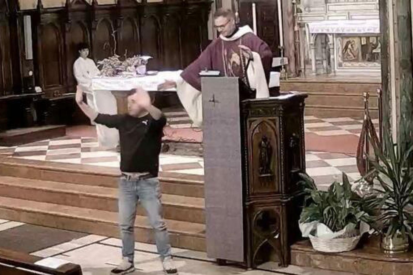 Un grido di aiuto in chiesa: la disoccupazione e la risposta della comunit&agrave;