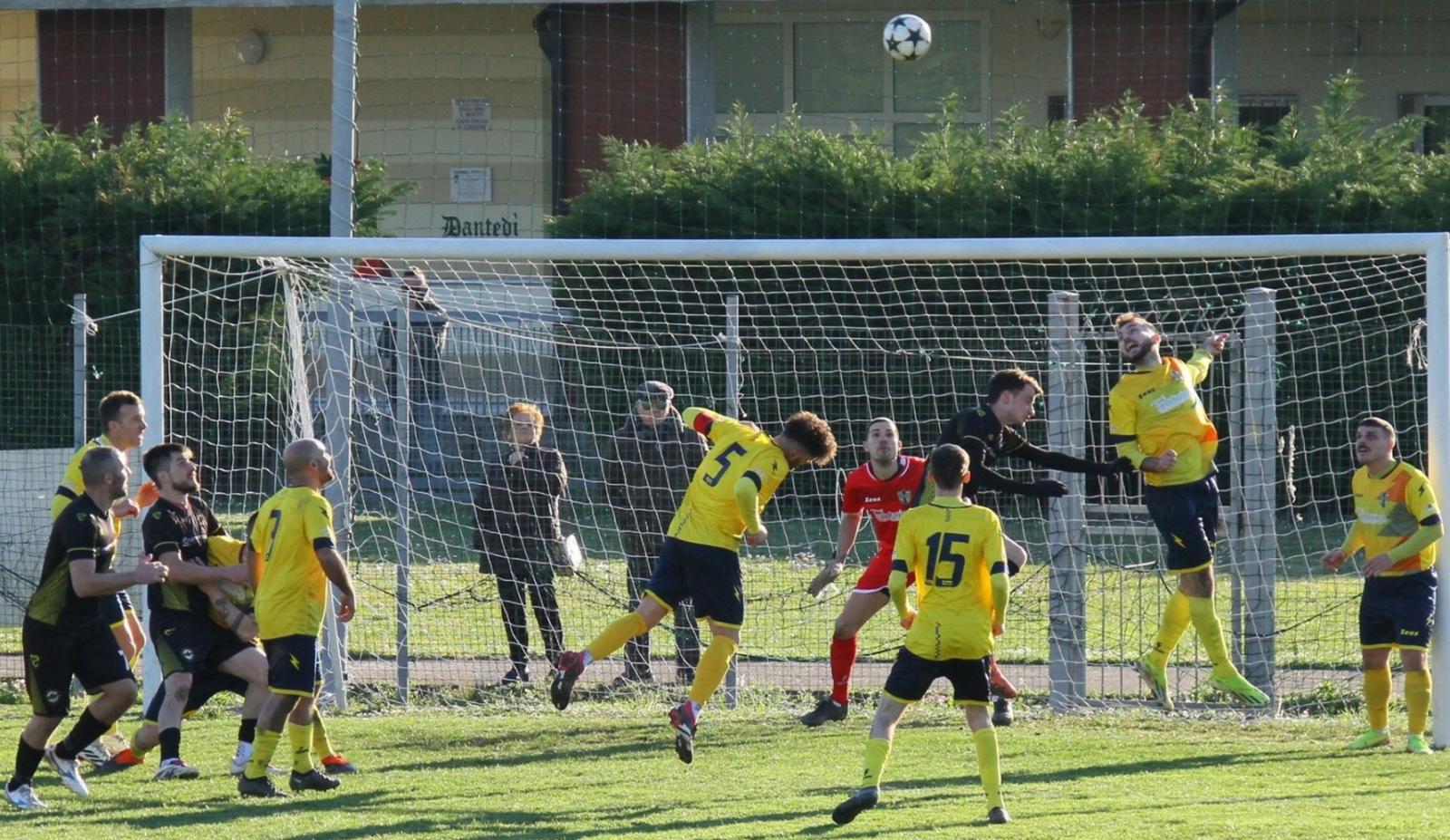 Scardovari, match ball fallito