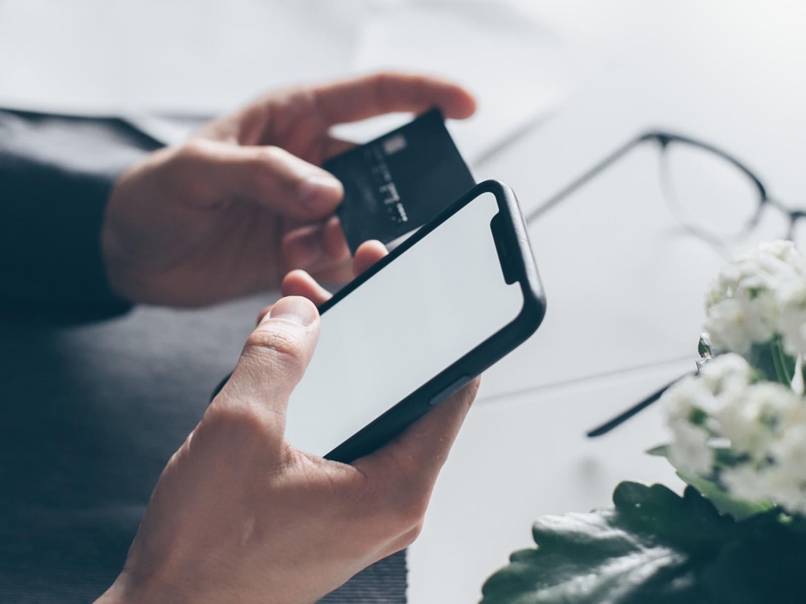 Ecco la  truffa dei curriculum