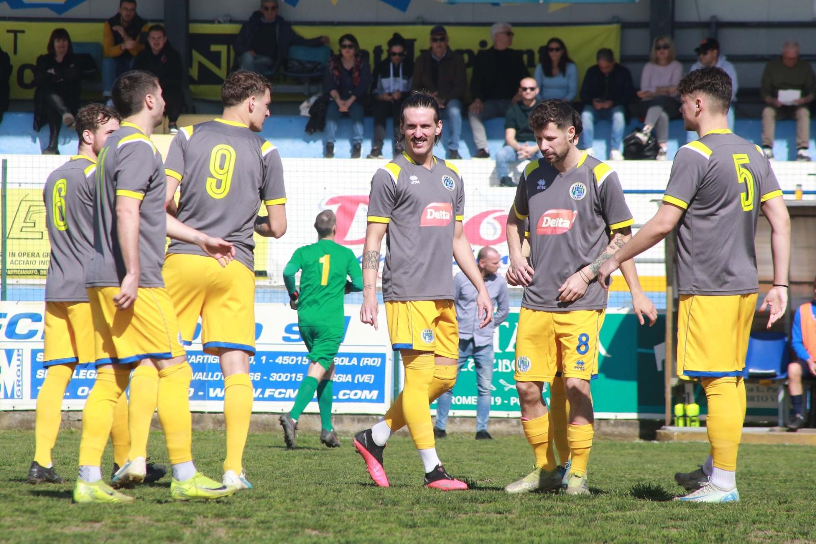 Il Porto Viro ringrazia Am7