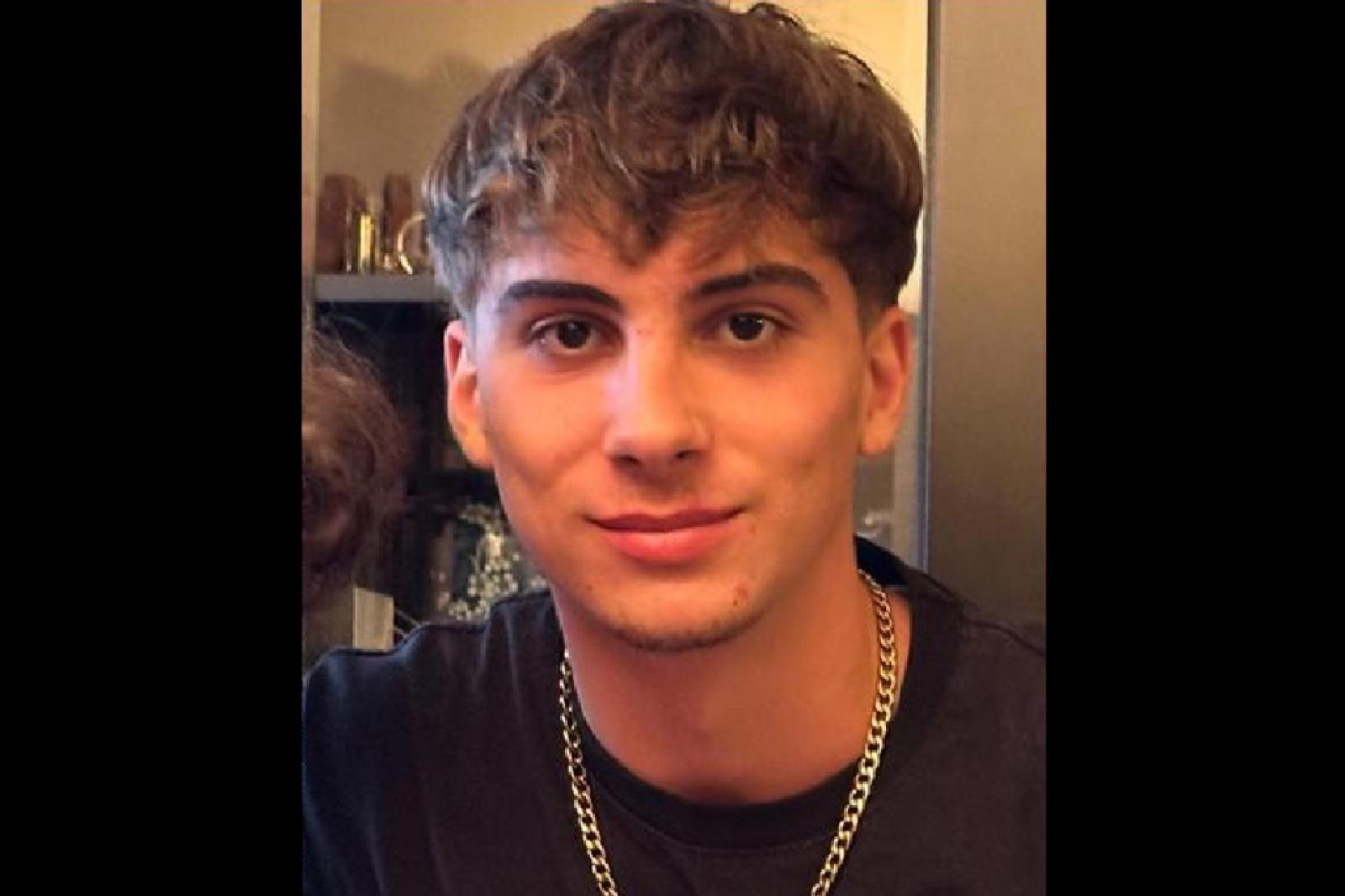 Tragedia sui Binari: La Storia di Edoardo e il Sogno Interrotto