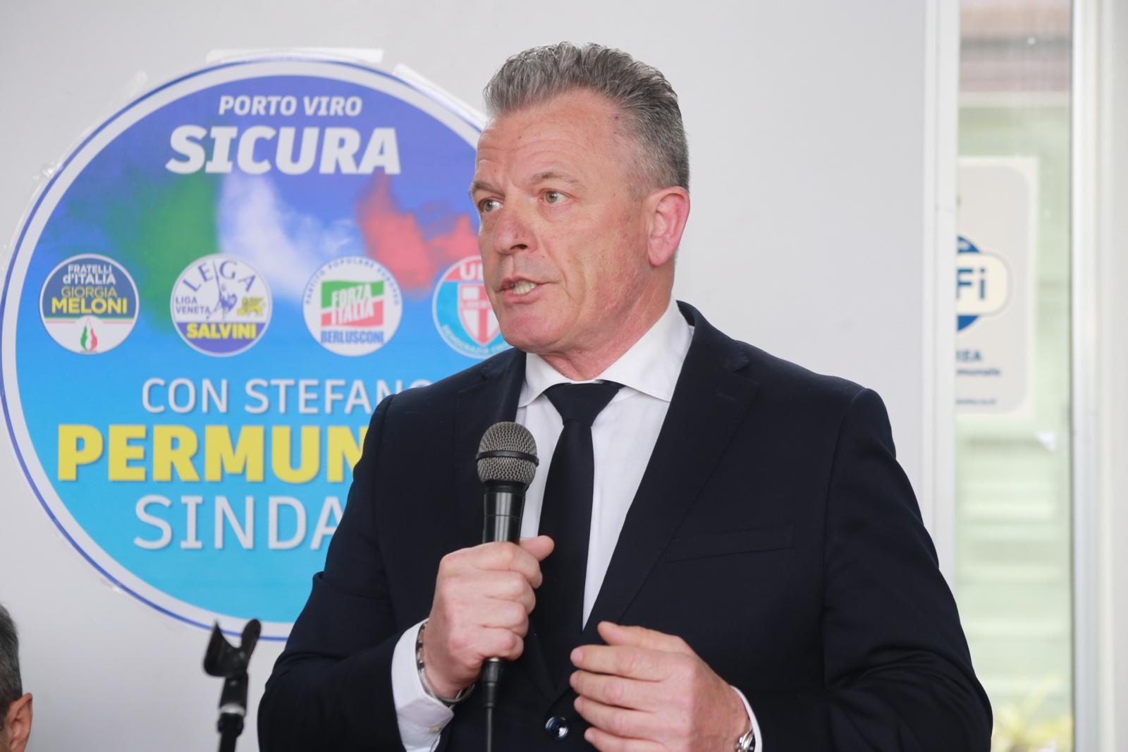 Permunian scende in campo