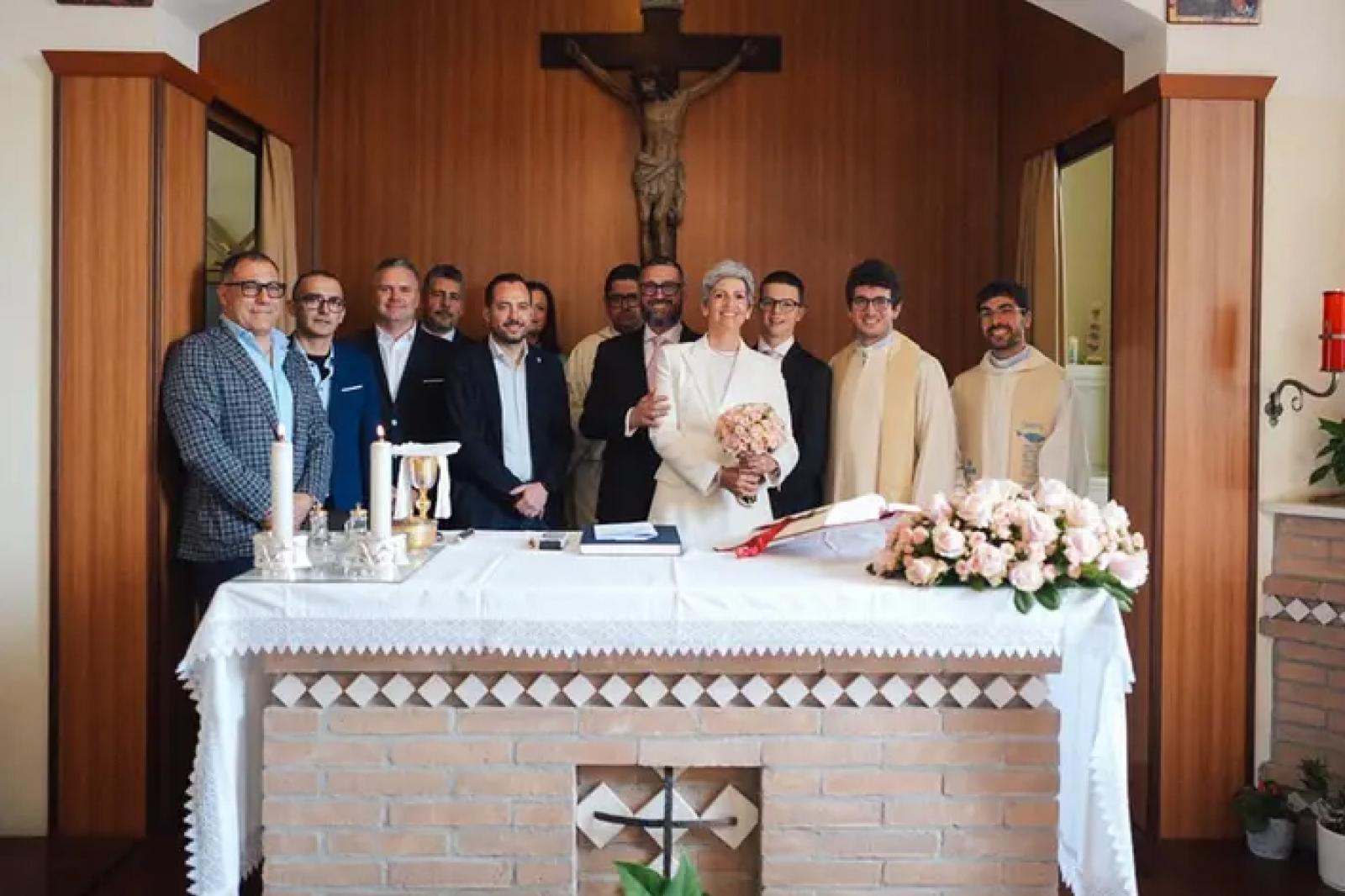 Un matrimonio speciale: l'amore e la gratitudine si celebrano in ospedale