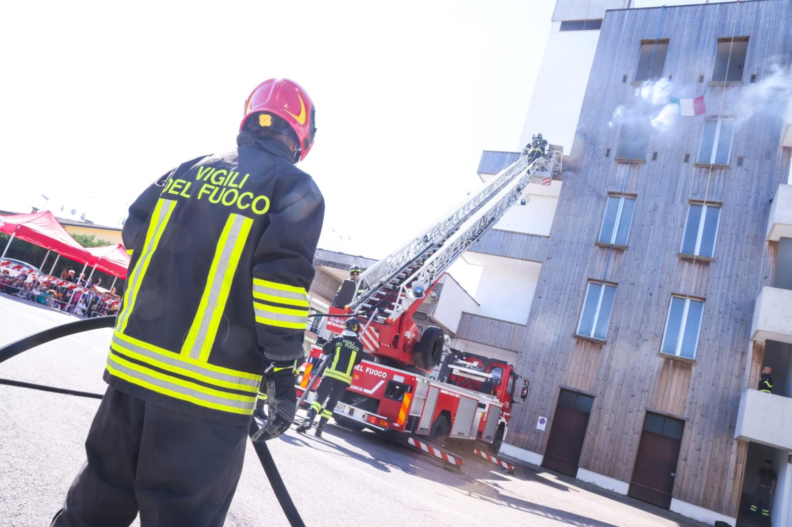 "Tutele e assunzioni per i nostri pompieri"