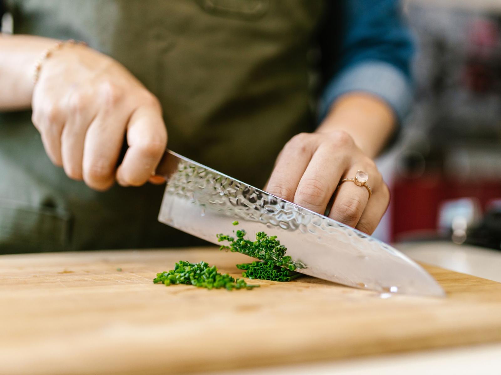 Dalle cadute in cucina alle insidie del bagno: i dati Istat