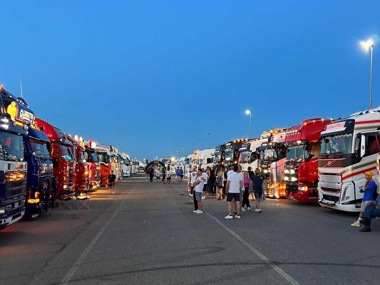 Ricordo, musica, dj set e tanti automezzi per una giornata unica