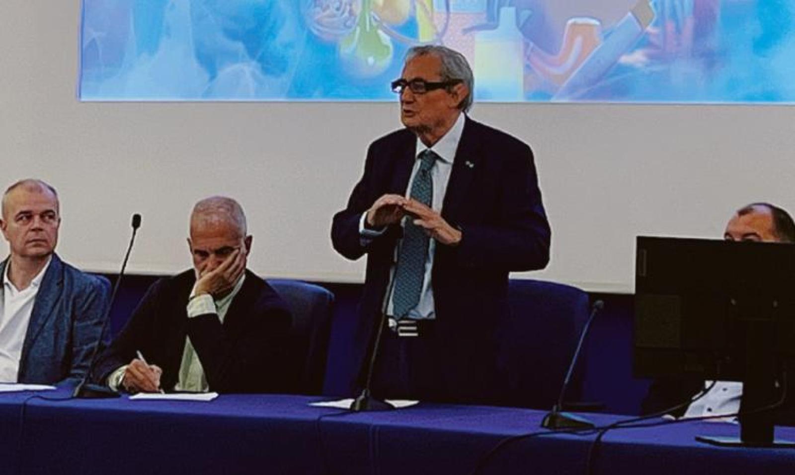 Fuma pi&ugrave; di un adolescente su tre