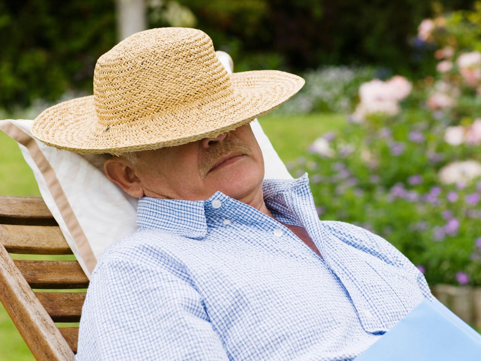 Il pisolino pomeridiano: un rischio nascosto per gli over 50?