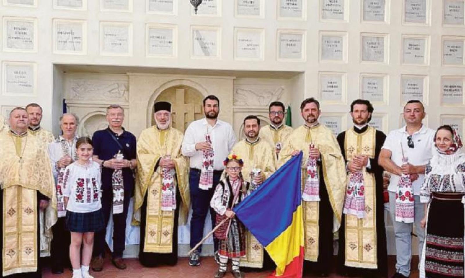 L&rsquo;omaggio ai Caduti rumeni con la parrocchia ortodossa