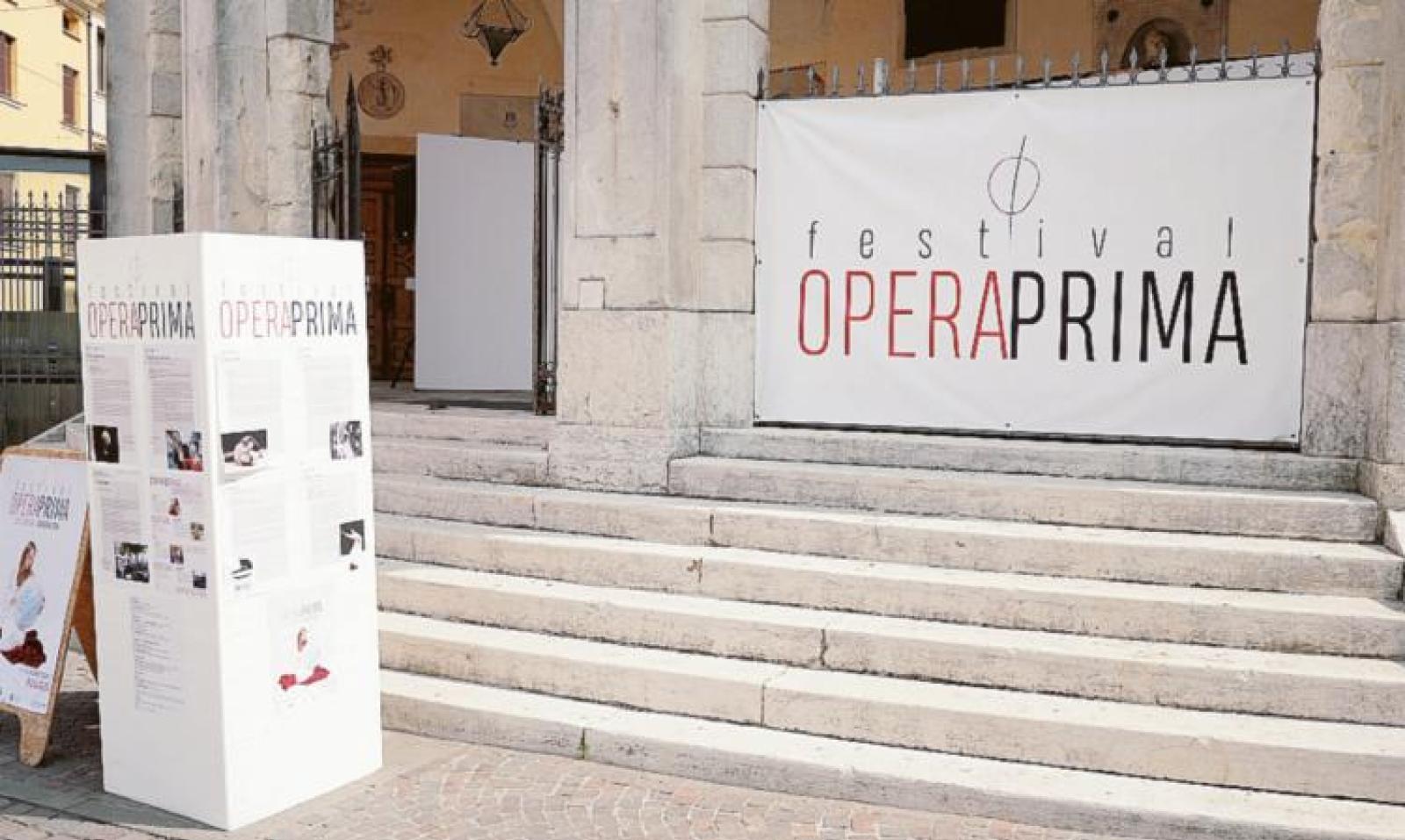 Allo spettacolo un solo spettatore