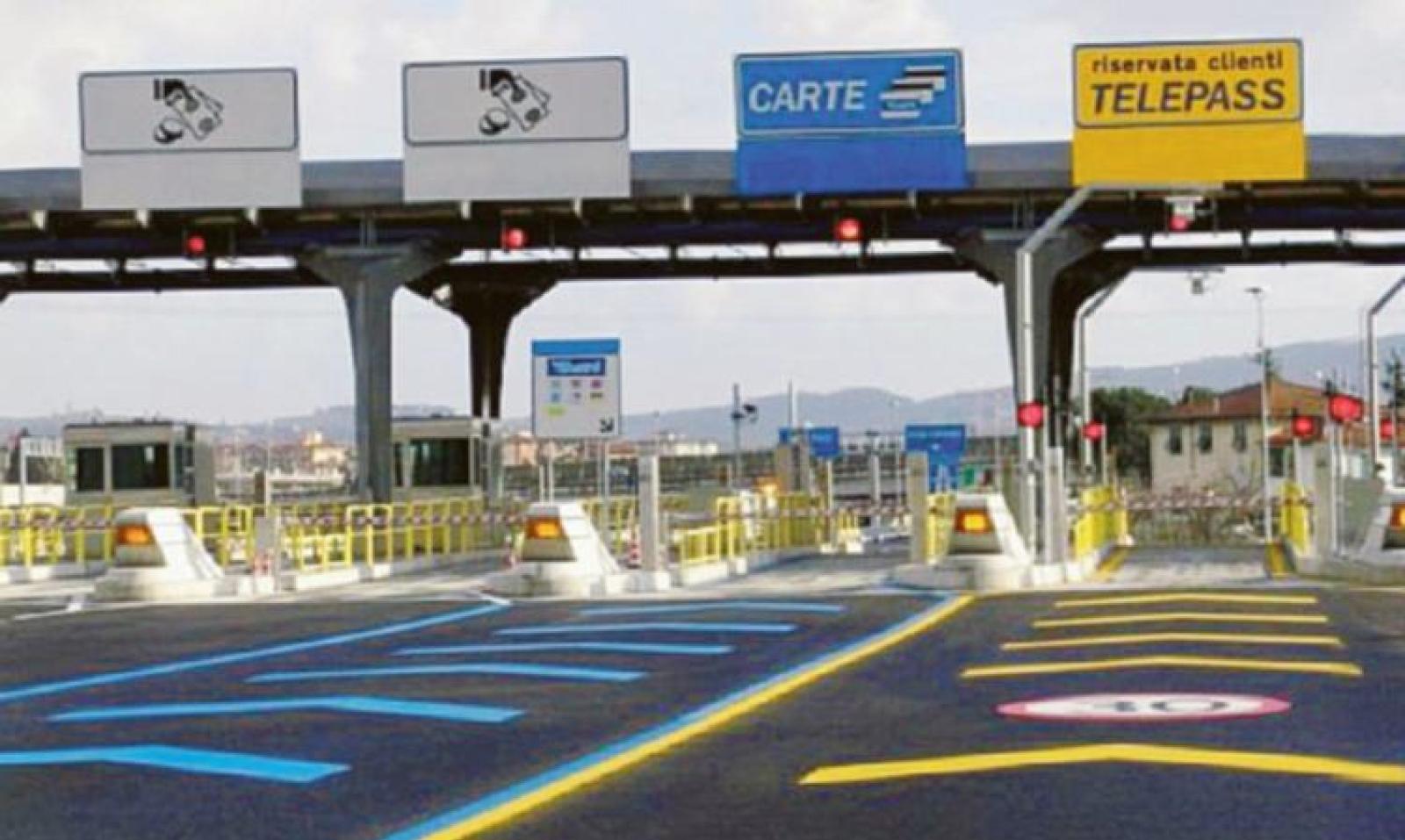 Autostrada, chiusure notturne e deviazioni necessarie