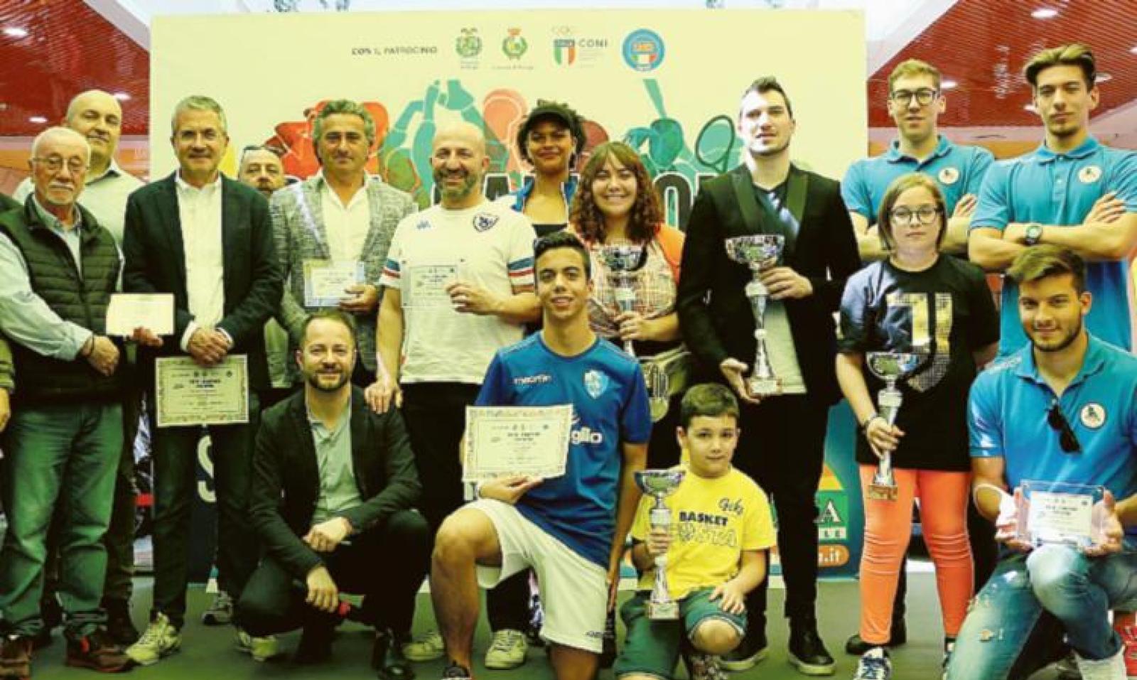 I vincitori sul palco della Fattoria