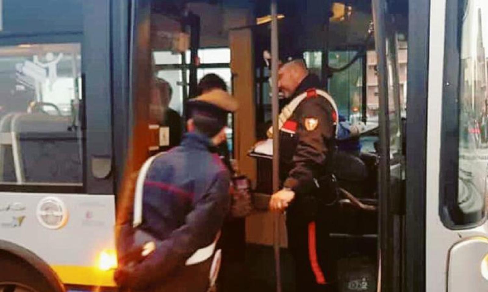 Lo rif&agrave;: pesta l&rsquo;autista di un bus
