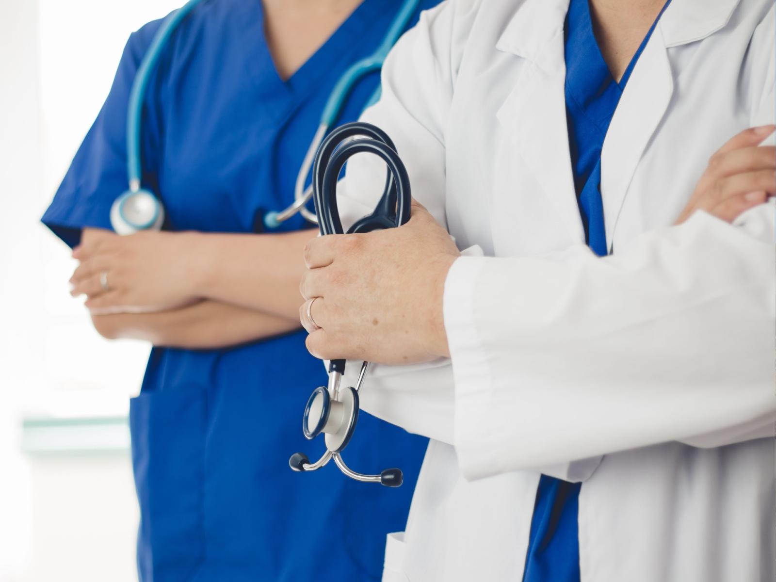 Crisi estiva negli ospedali italiani: il futuro incerto dei medici a gettone