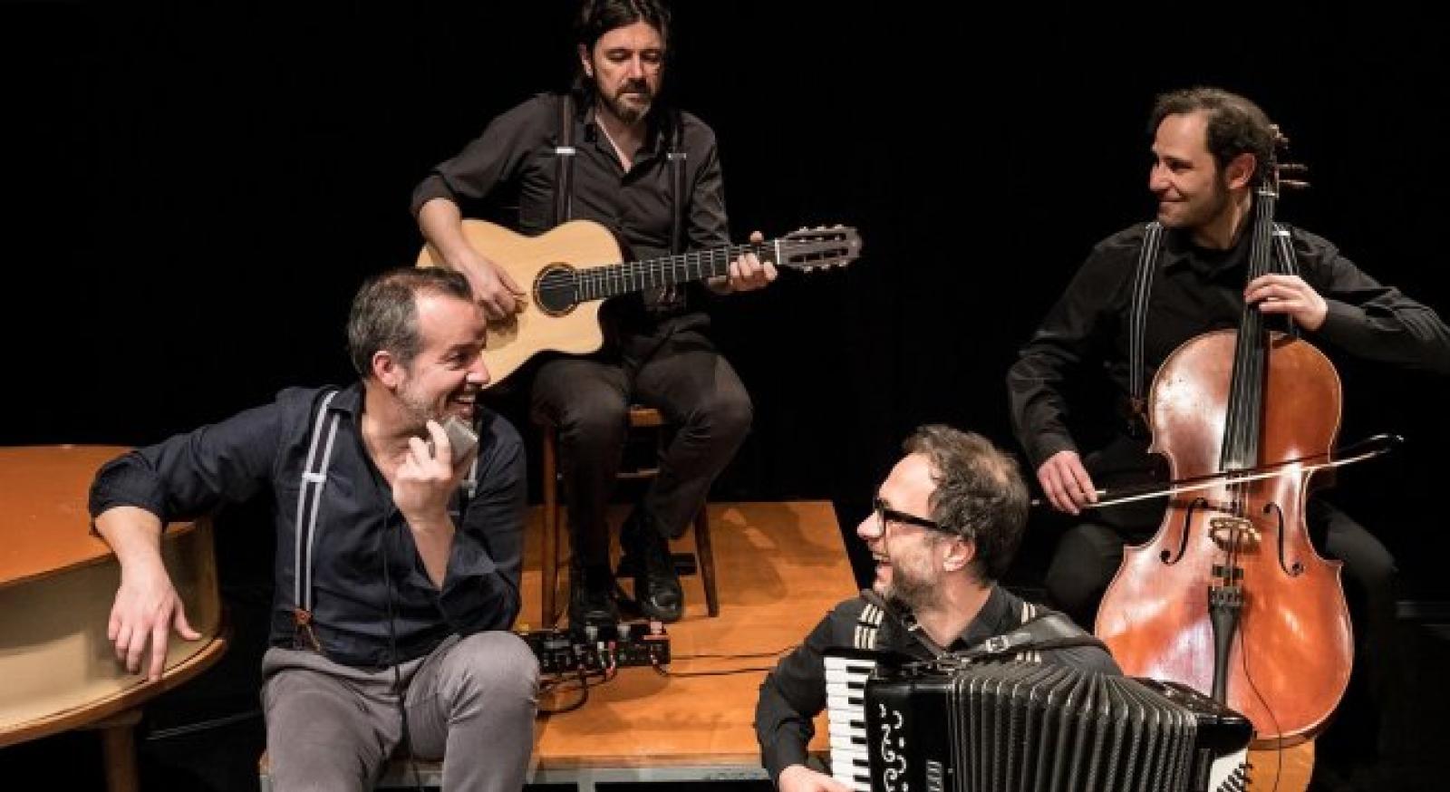 Tra ville e giardini - Mario Perrotta "Nel blu, avere tra le braccia tanta felicit&agrave;"