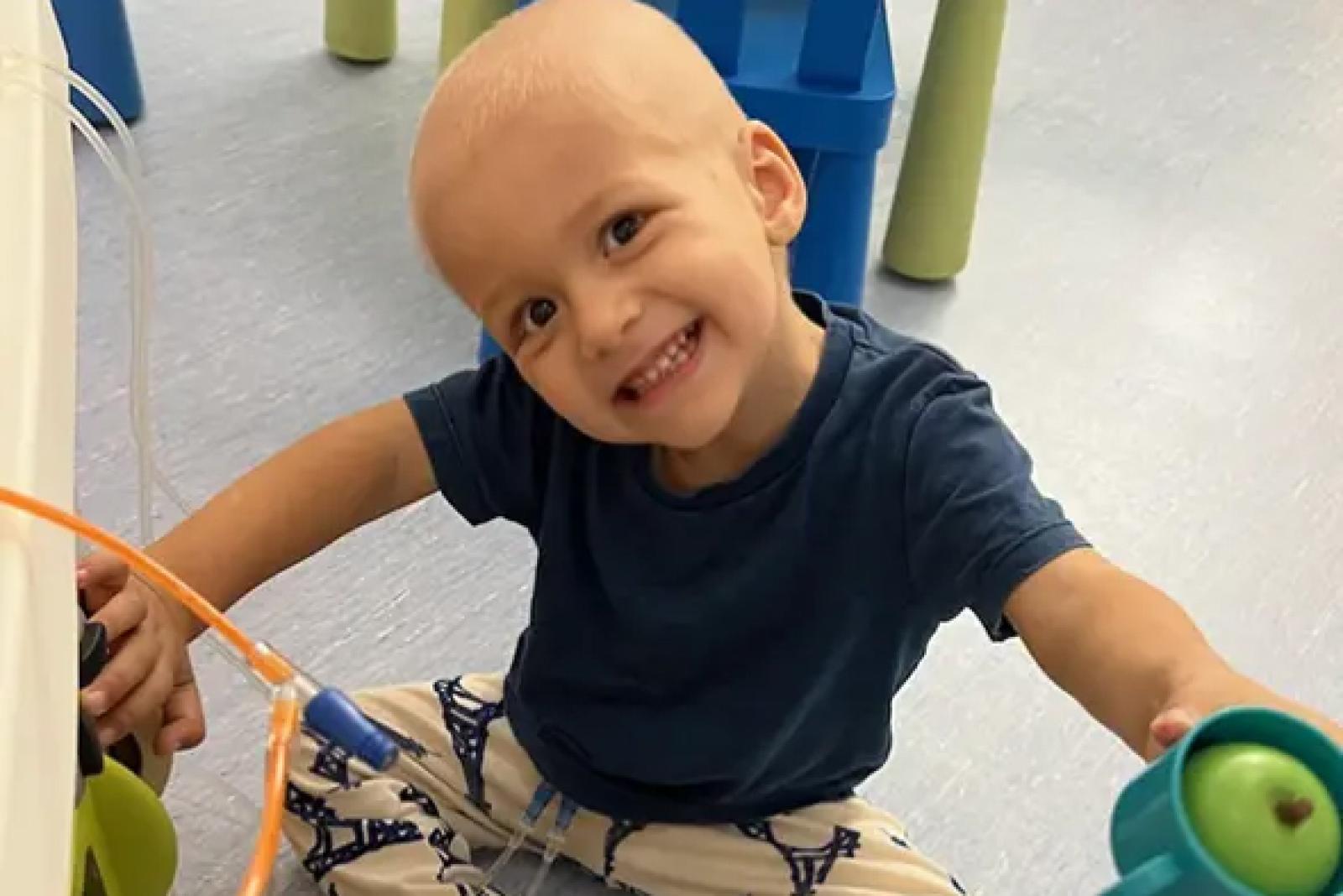 Addio al piccolo Andrea Silva: una citt&agrave; in lutto per la scomparsa del figlio dell'imprenditore Jacopo Silva