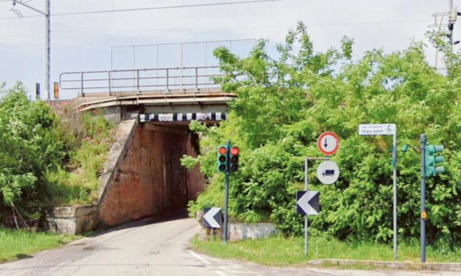 Porte chiuse a ovest della citt&agrave;