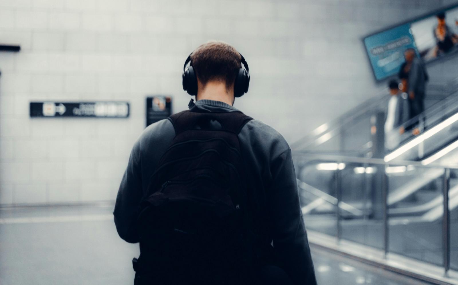 Cuffie bluetooth nel mirino degli hacker