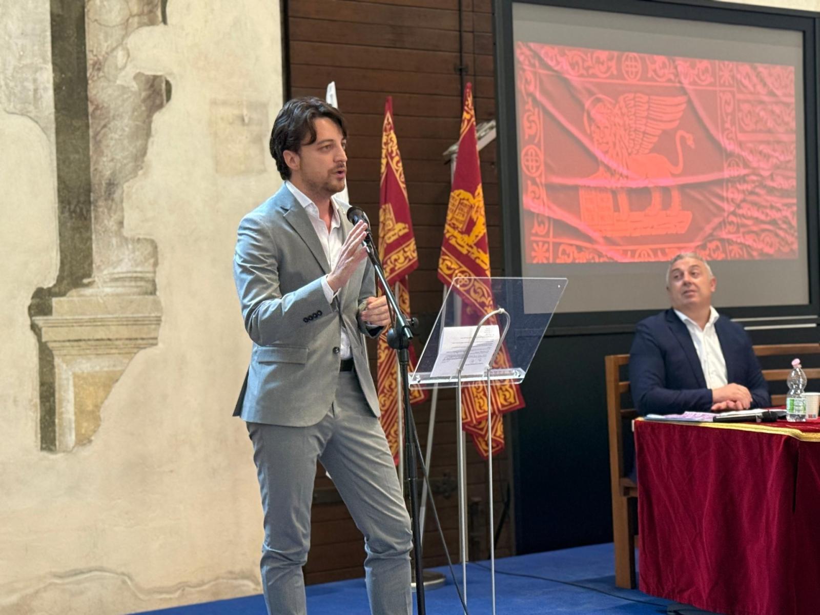 Verso le regionali, la Lega a caccia del candidato per l'unit&agrave; del centrodestra