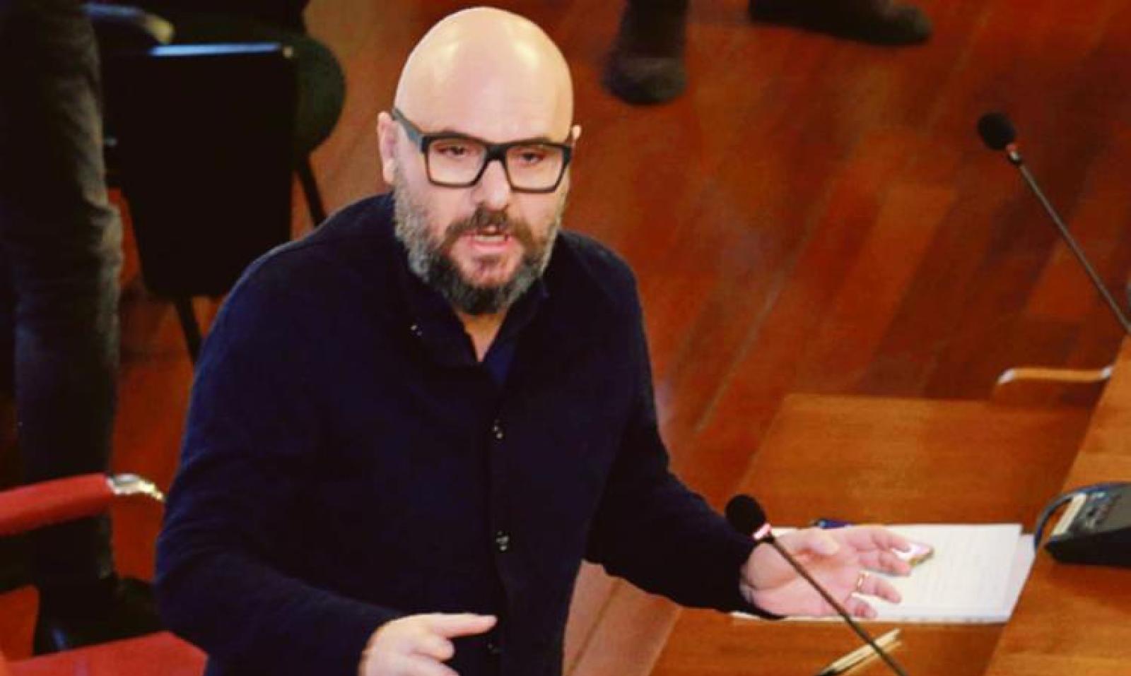 &ldquo;Vicenda gestita malissimo&rdquo;