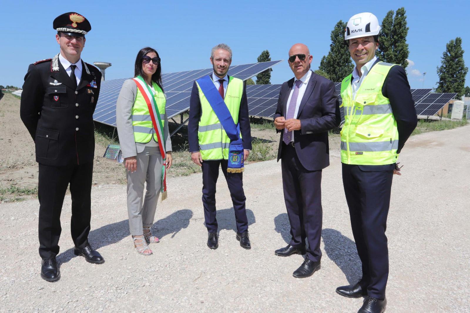 Inaugurato il parco fotovoltaico da 15 Mw al Comune 170mila euro per opere pubbliche