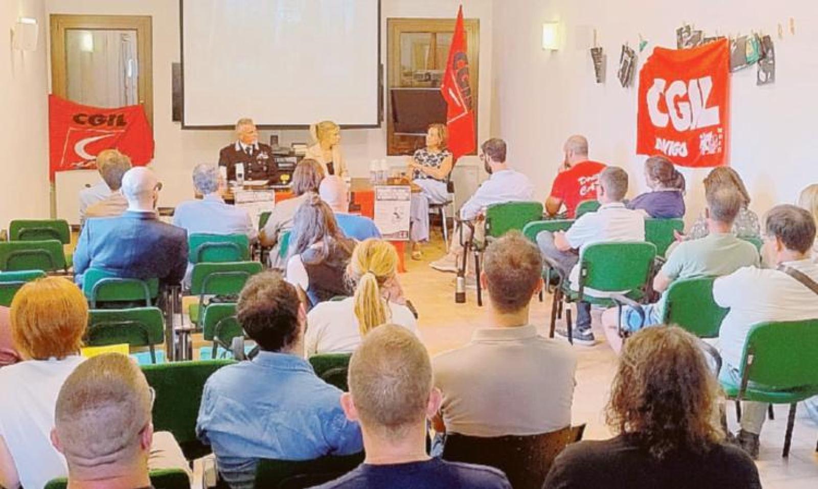 &ldquo;Un&rsquo;alleanza contro i caporali&rdquo;