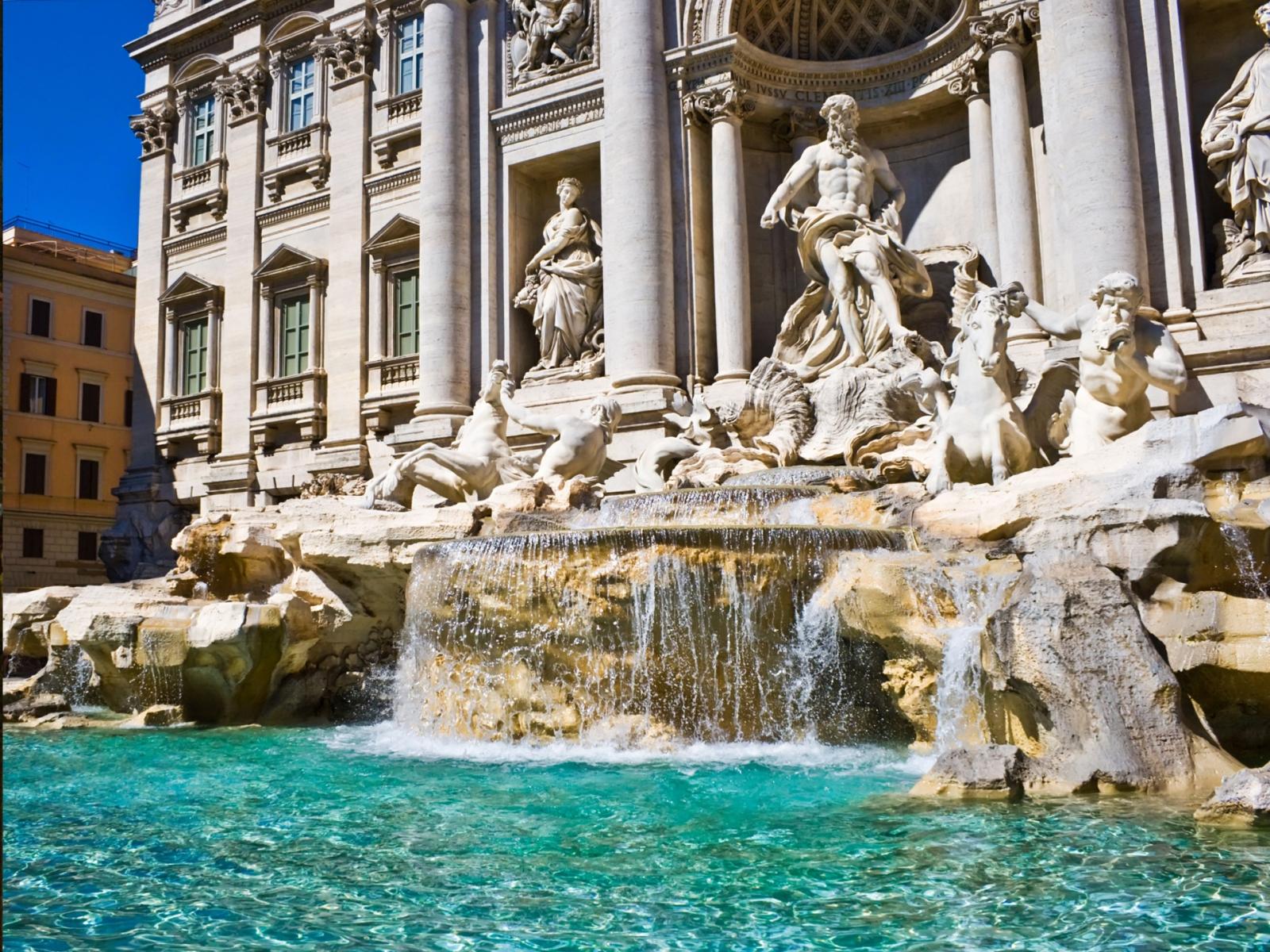 Roma e il futuro della Fontana di Trevi: un biglietto per preservare la bellezza eterna