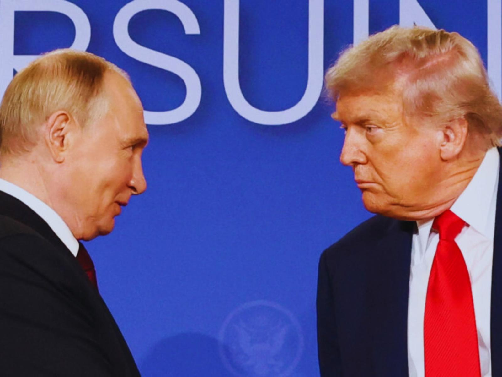 Alaska, diplomazia ad alta quota: Putin invoca prudenza, Trump parla di accordo complessivo