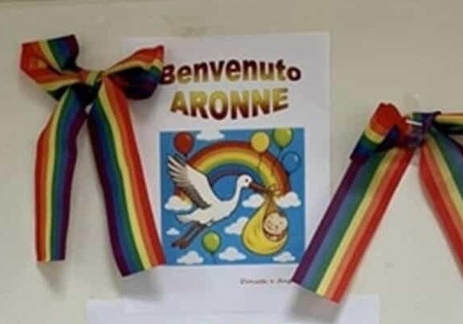 Cinque fiocchi arcobaleno per Aronne: il gesto di Colonnello accende il confronto a Padova