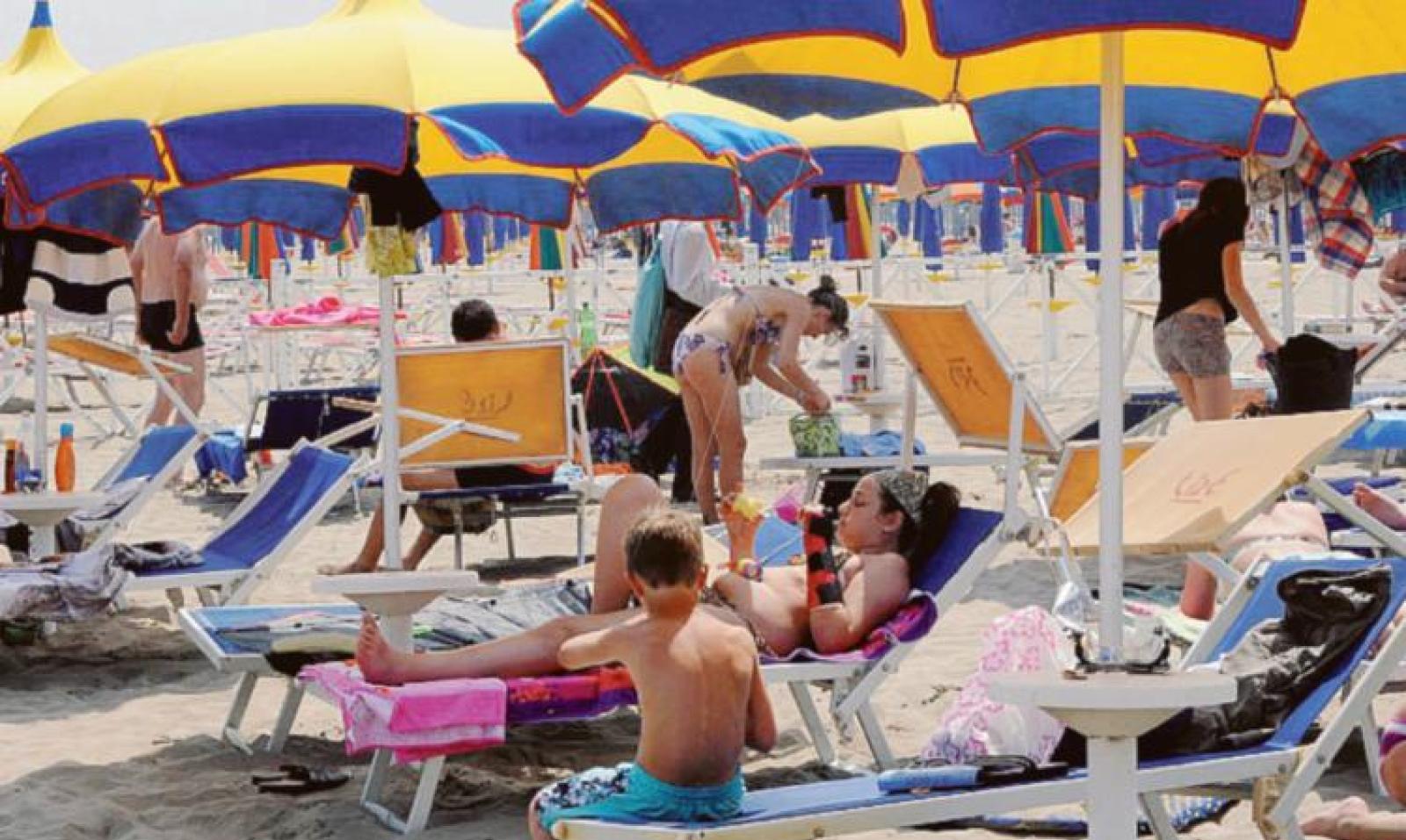Spiagge: anticipata la chiusura