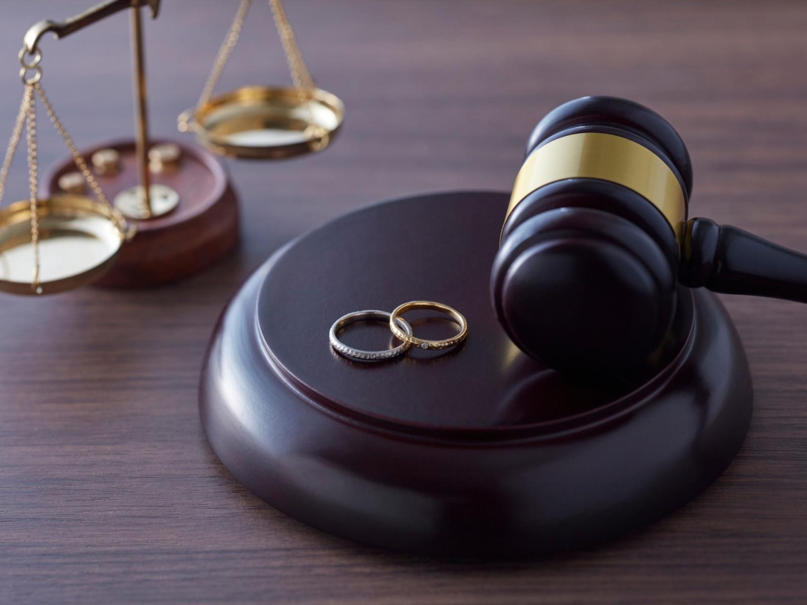 Quel messaggio su WhatsApp che vale come patto: la svolta del tribunale di Catanzaro